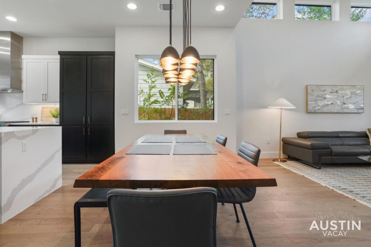 Luxurious Modernism With Private Hot Tub And Garage Villa Austin Exteriör bild